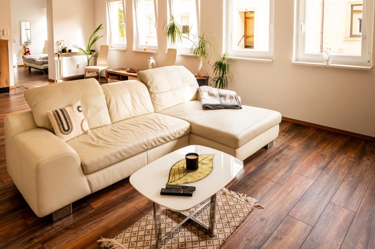 Grosszuegiges Im Loft-stil Apartment *
