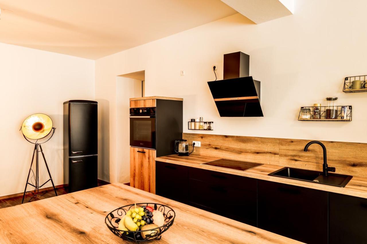 Apartment Grosszuegiges Im Loft-stil *